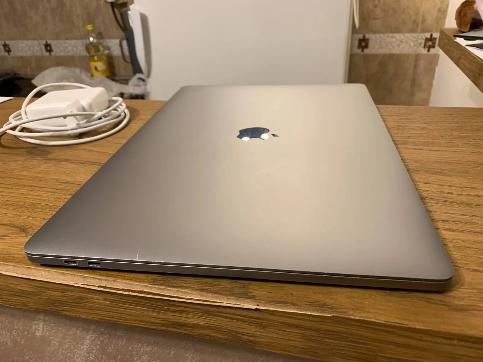MacBook Pro 15 дюймов 2017, i7, SSD 2 TB 8
