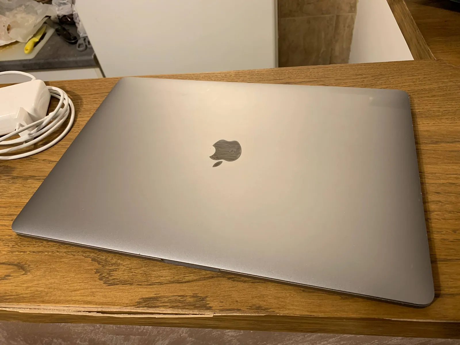 MacBook Pro 15 дюймов 2017, i7, SSD 2 TB 7