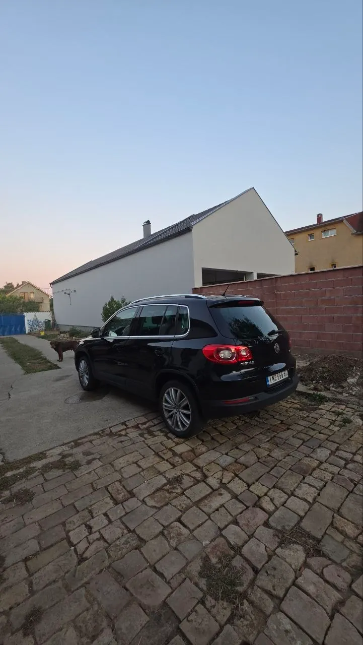 Volkswagen Tiguan 2010, дизель, автомат 7