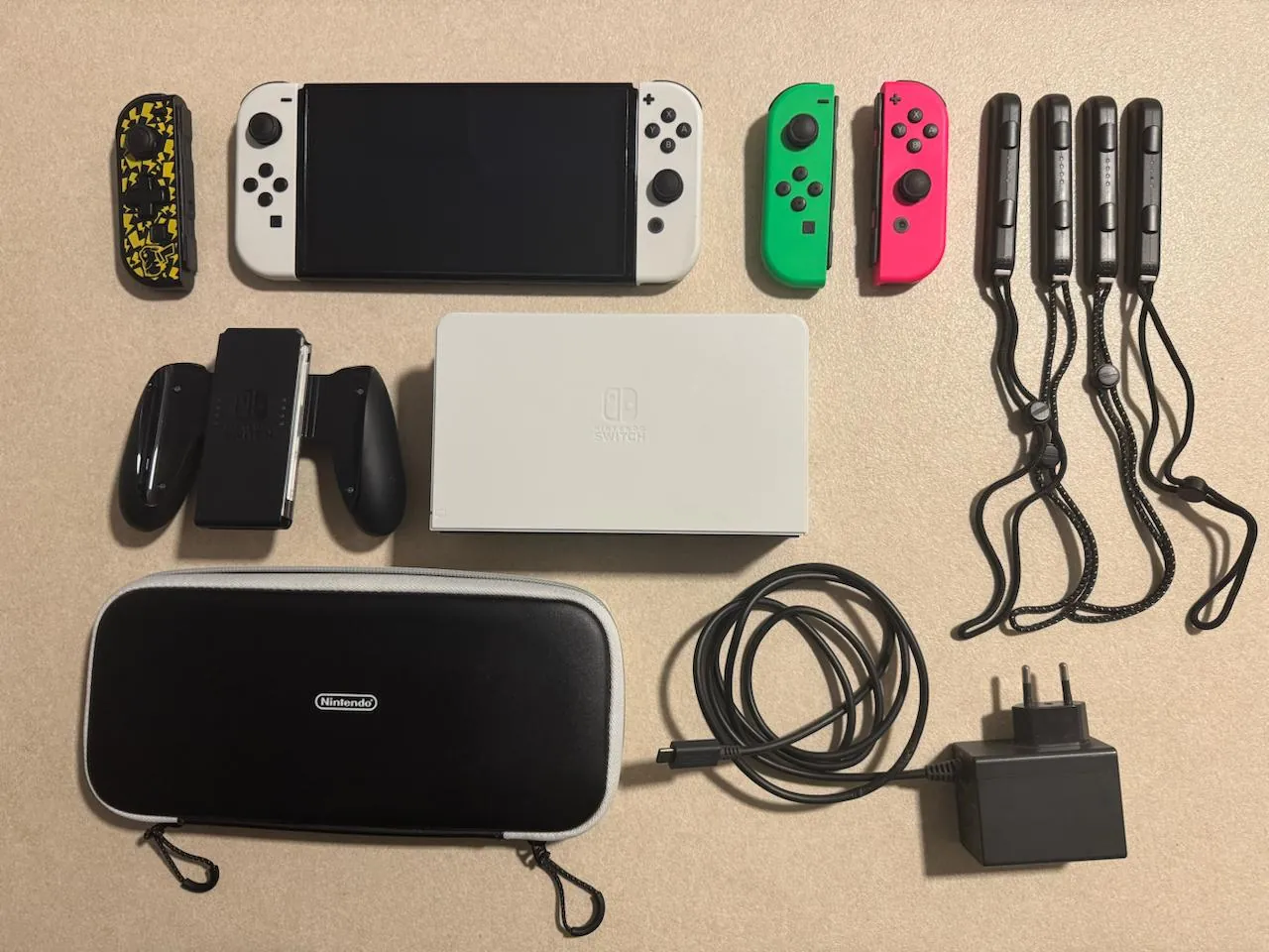 Nintendo Switch OLED и наушники Sony WH-1000XM4 1