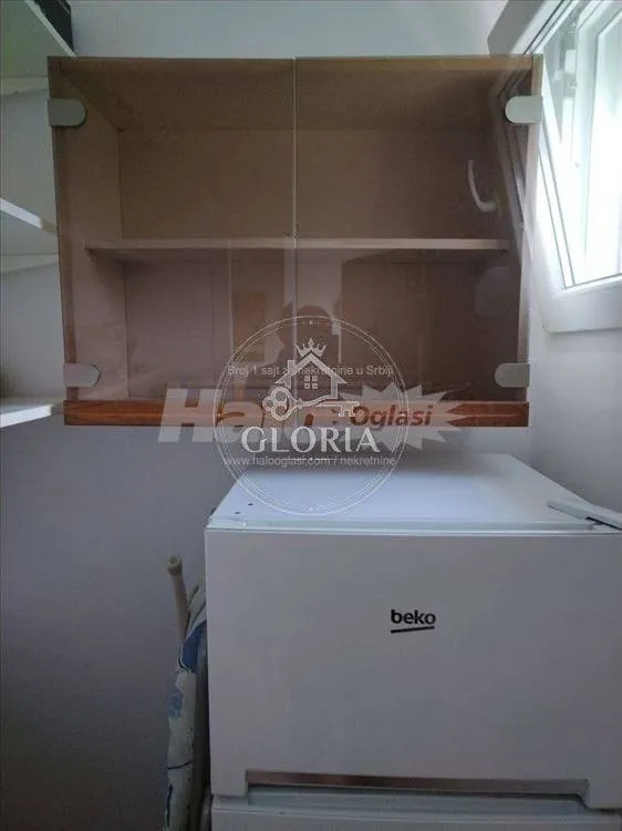 Квартира 43 м² на Звездаре Радоя Домановича 8 этаж 4
