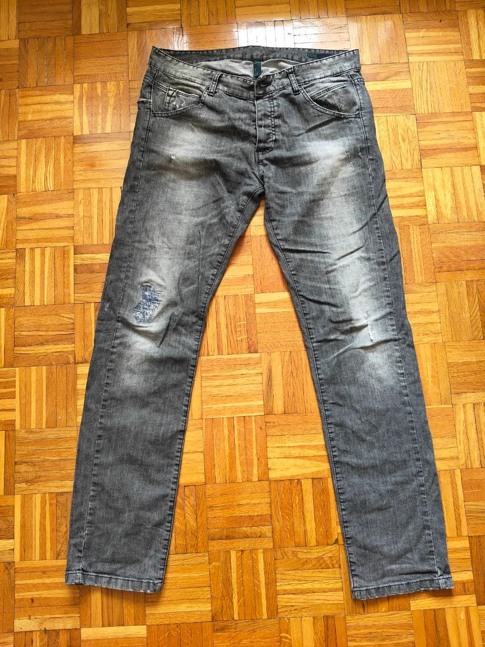 Джинсы United Colors of Benetton размер 36 1