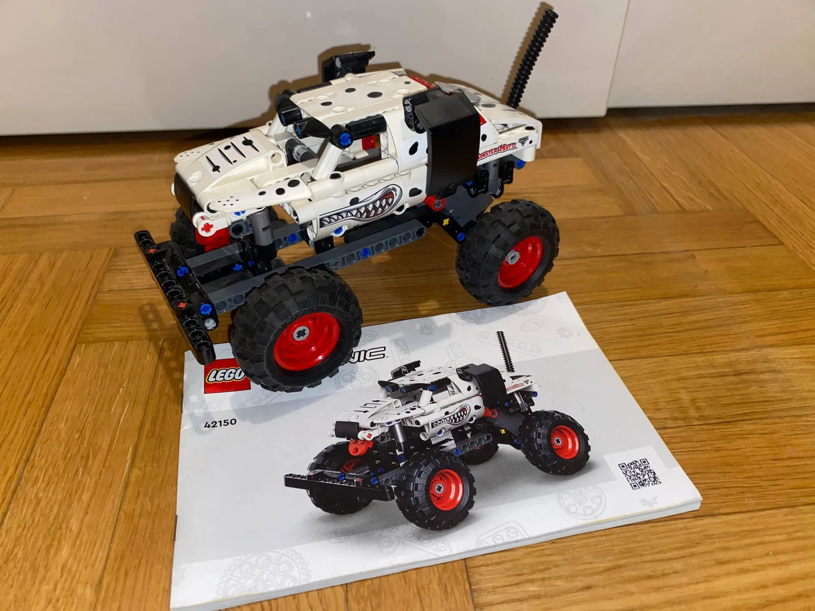 Наборы LEGO Technic Monster Jam и Снегоуплотнитель Нови-Сад 3