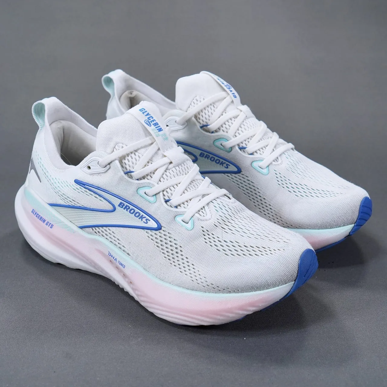 Беговые кроссовки Brooks Glycerin GTS 22 женские размер 42 1