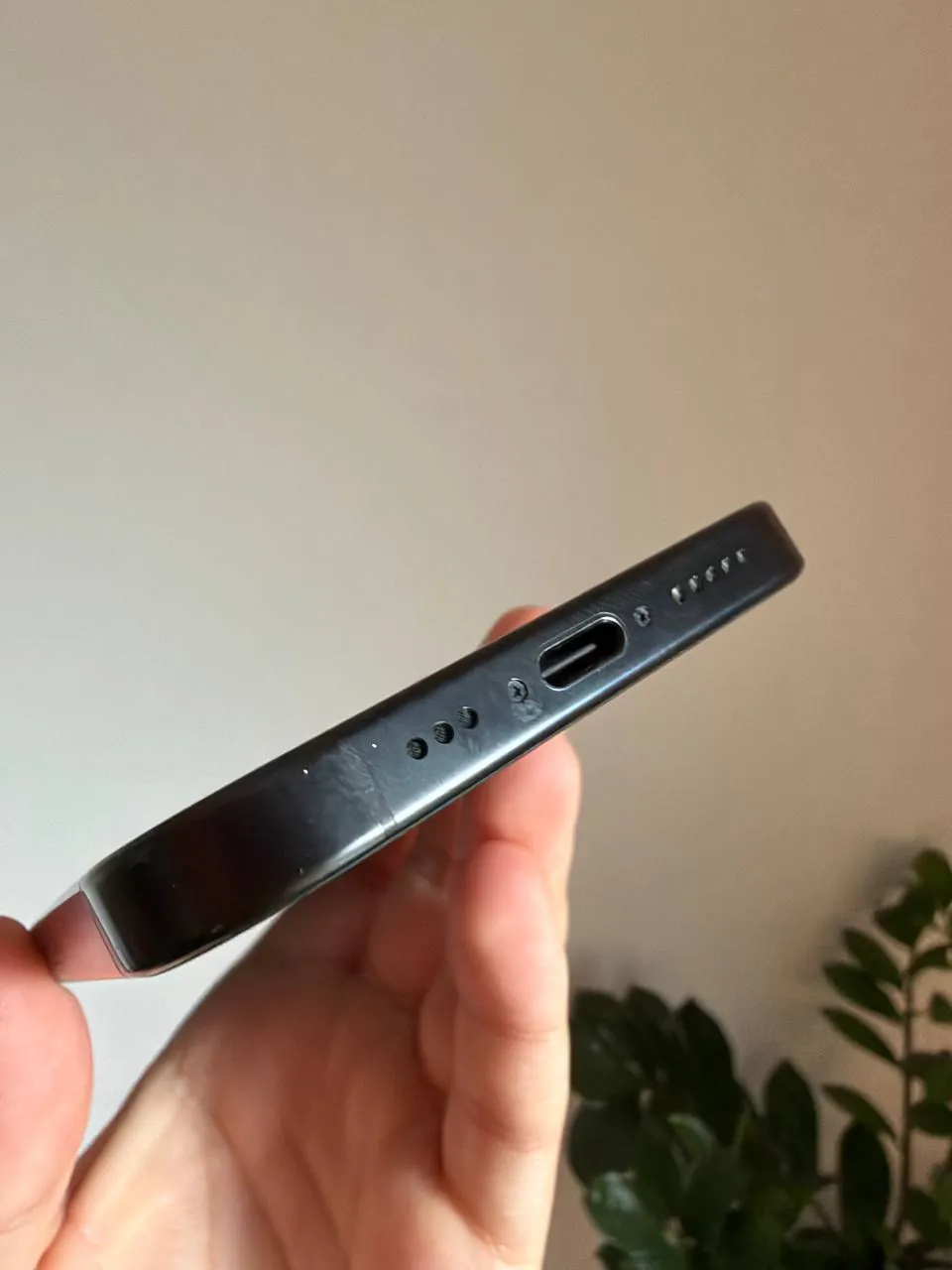 IPhone 16 Pro 256 ГБ чёрный Белград 5