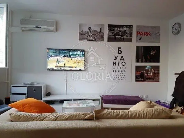Студия 32 м² в аренду в Вождовце 5