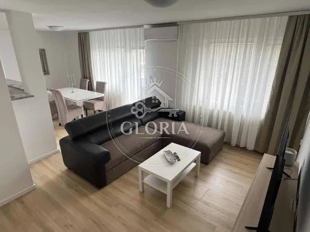Трёхкомнатная квартира 85 м² в Раковице 1