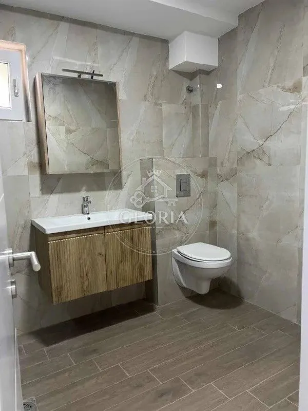 Трёхкомнатная квартира 85 м² в Раковице 7