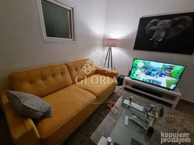 Однокомнатная квартира 40 м² в Звездаре 3
