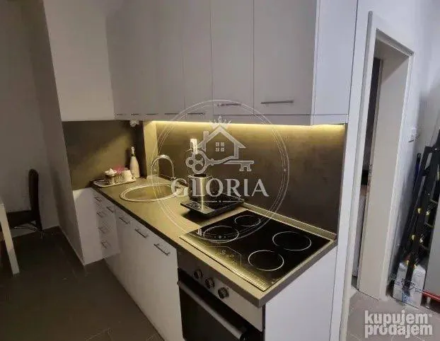 Однокомнатная квартира 40 м² в Звездаре 5