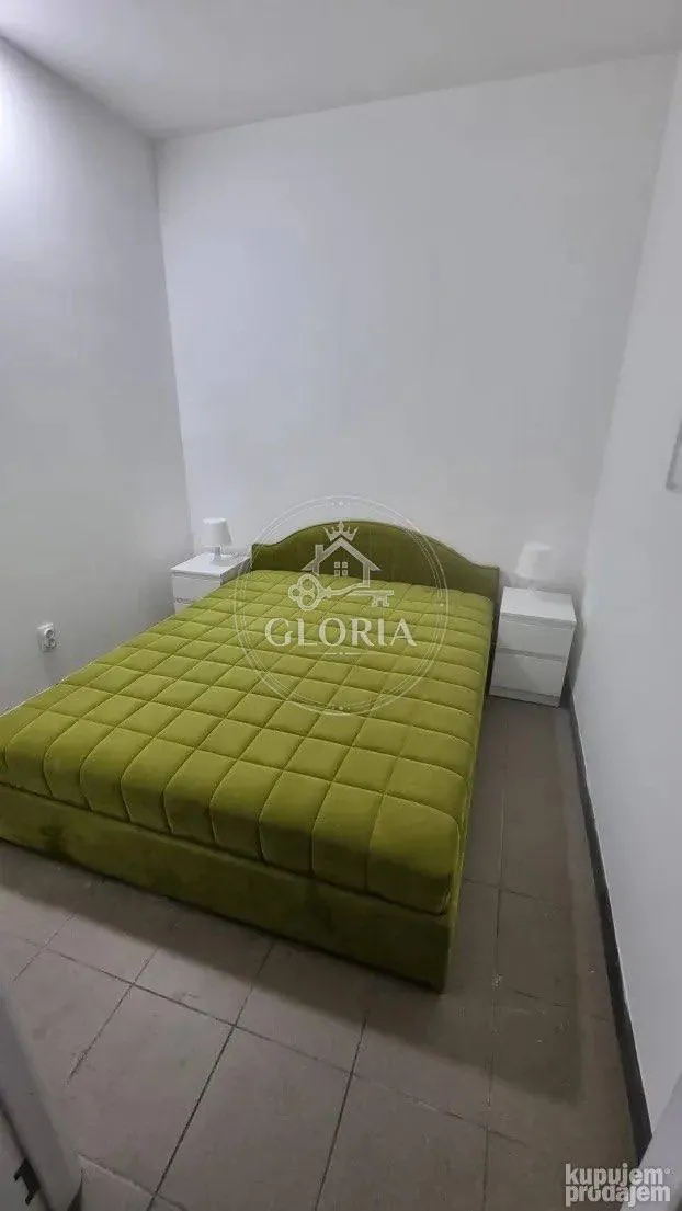 Однокомнатная квартира 40 м² в Звездаре 10