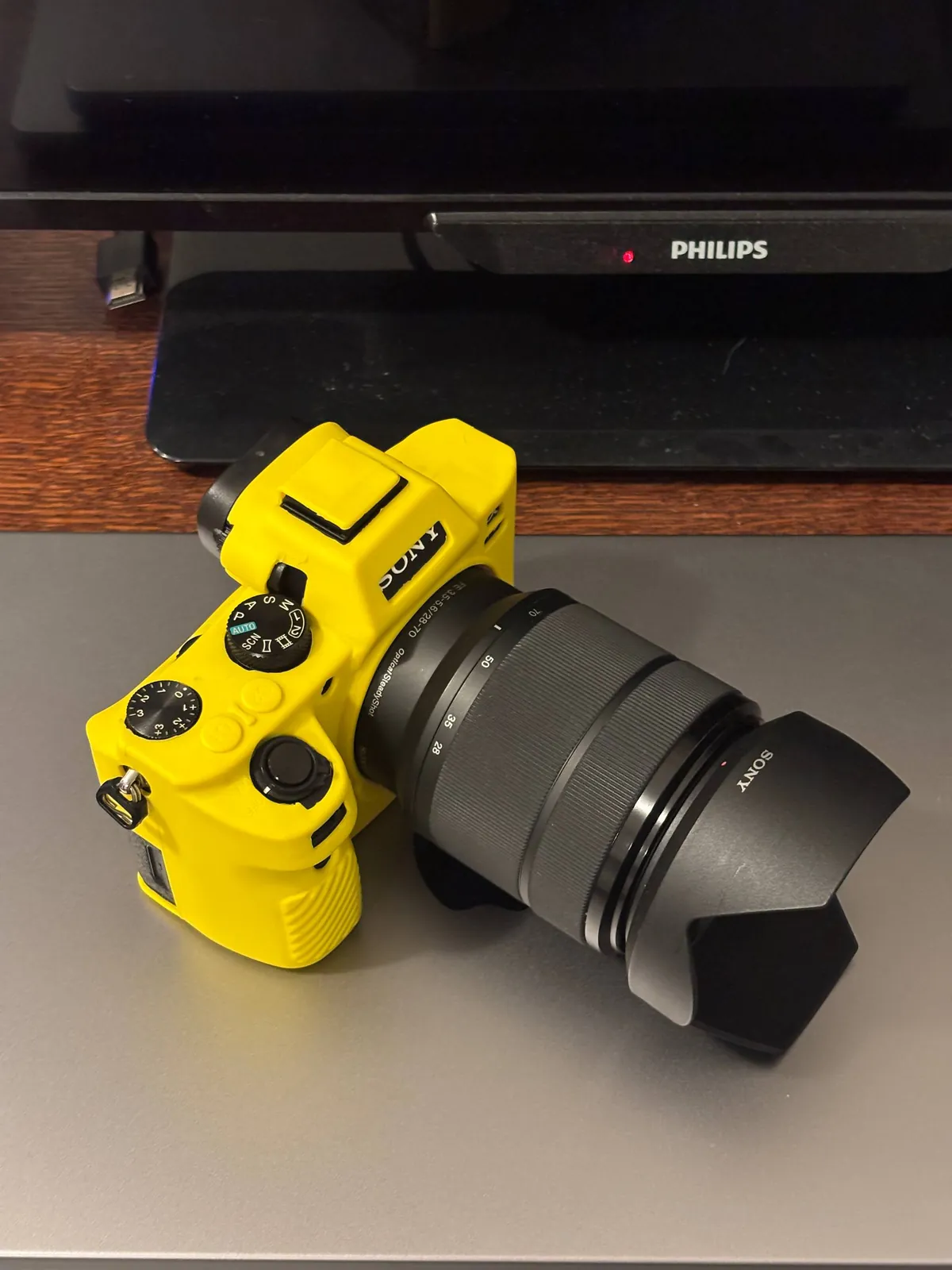 Беззеркальный фотоаппарат Sony A7 II с объективами Нови-Сад 1
