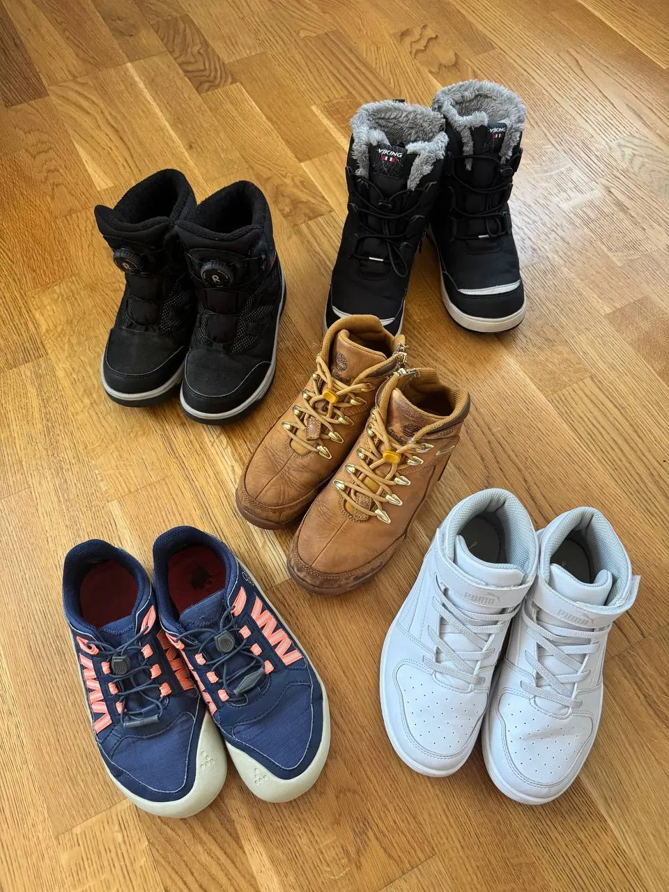 Детская обувь: сапоги Viking и кроссовки Vivobarefoot, Puma, р.33–34 1