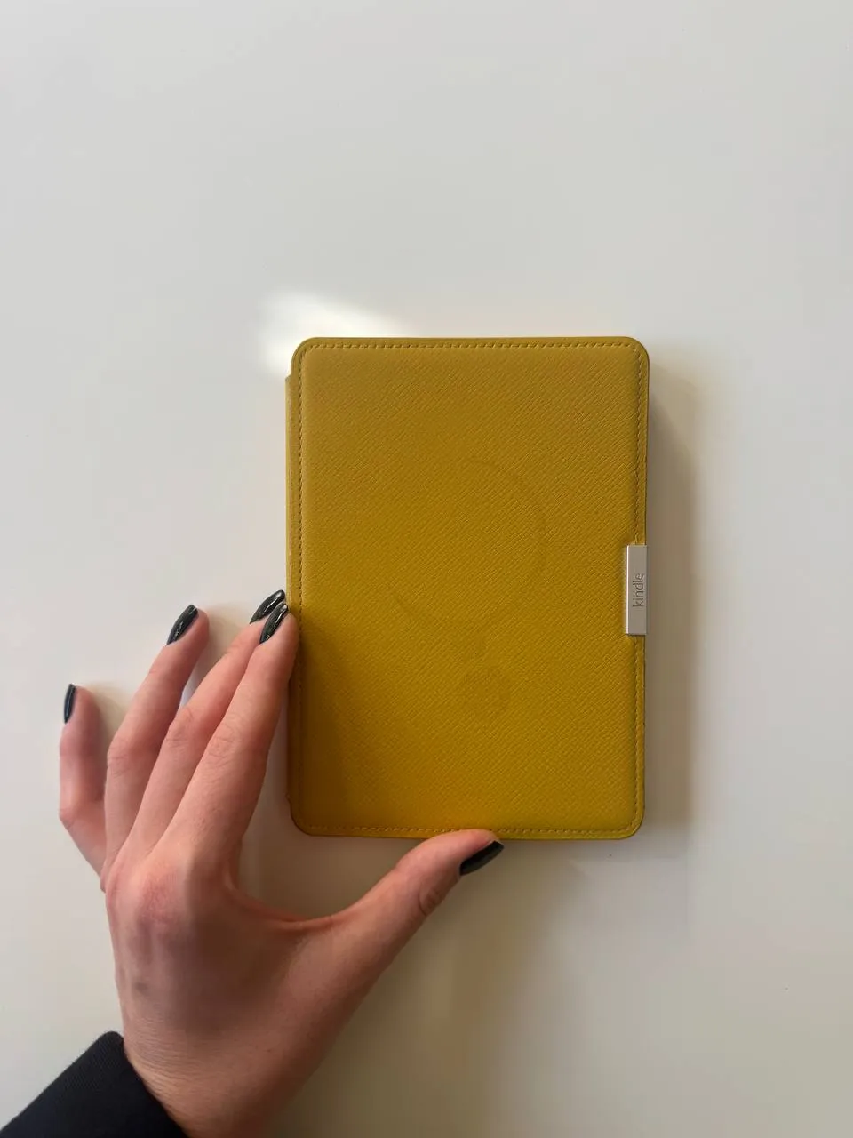 Kindle Paperwhite 1st Gen с чехлом 3