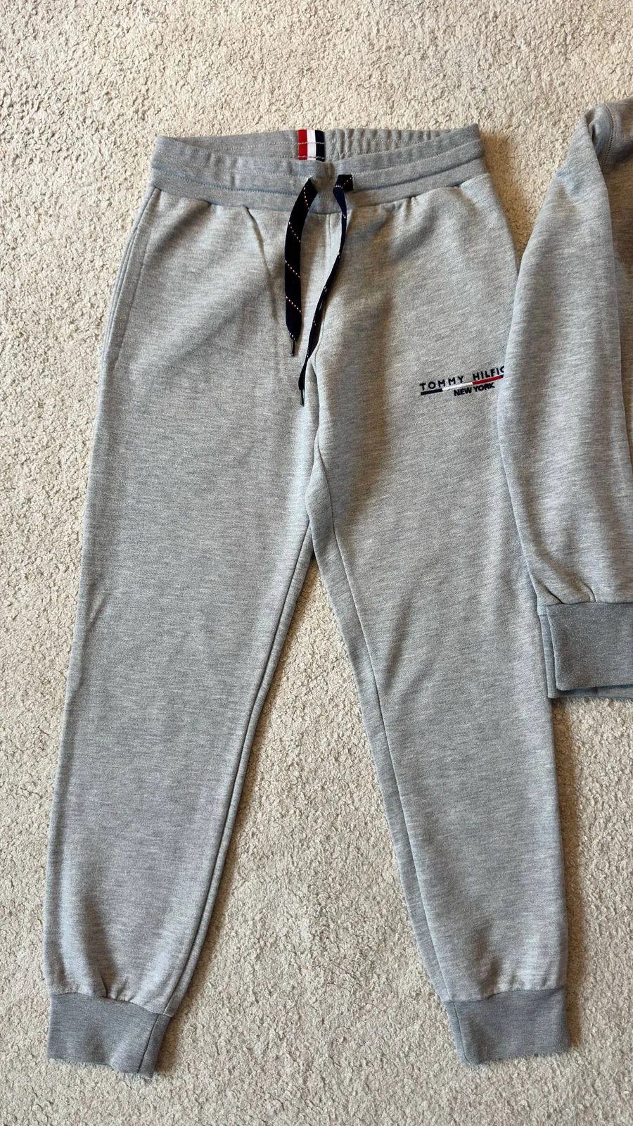 Костюм Tommy Hilfiger мужской Дедине 2