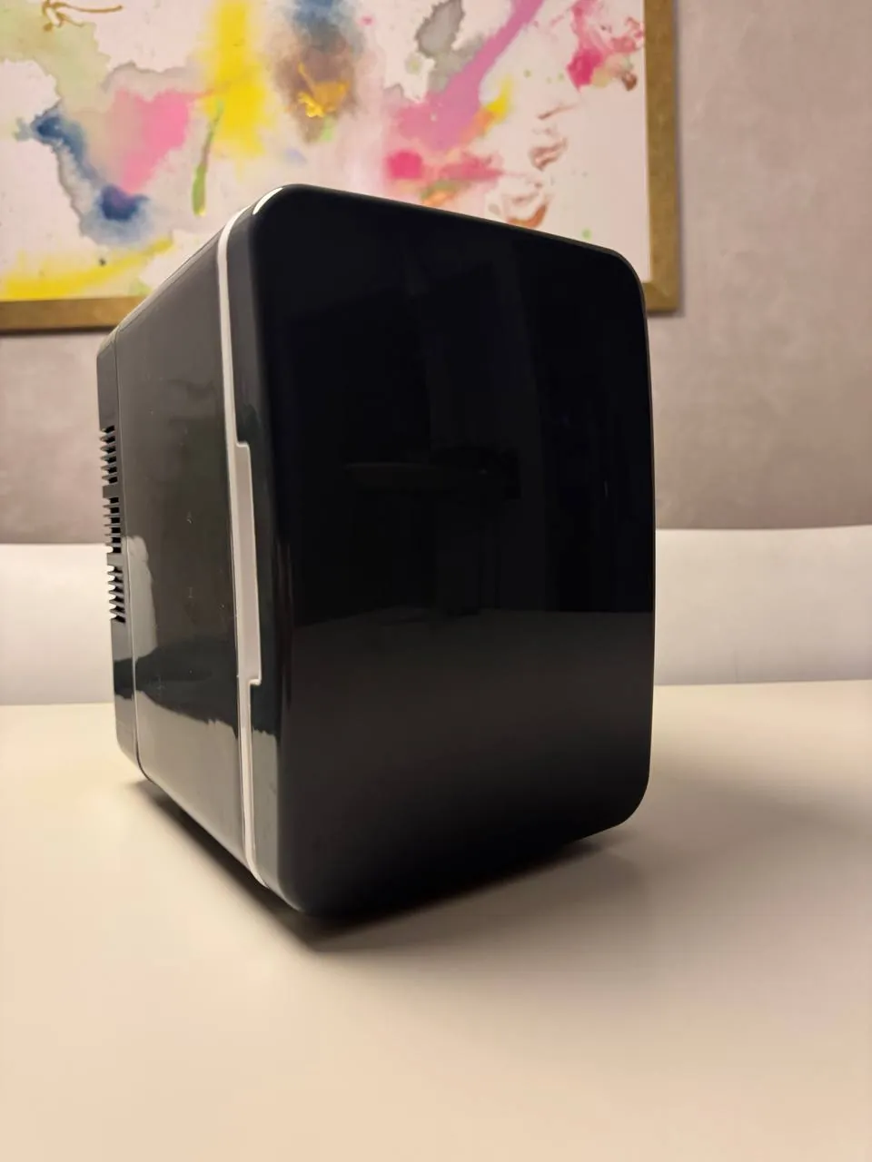 Мини-холодильник для напитков с питанием от USB 1