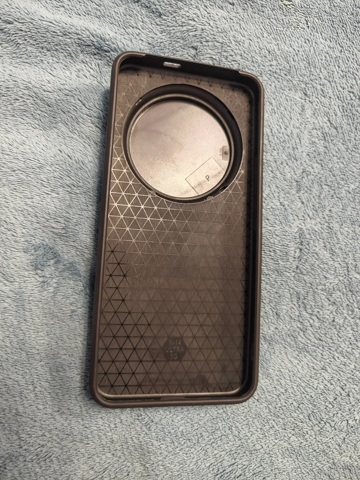 Чехол Xiaomi 14 Ultra противоударный с кольцом 2