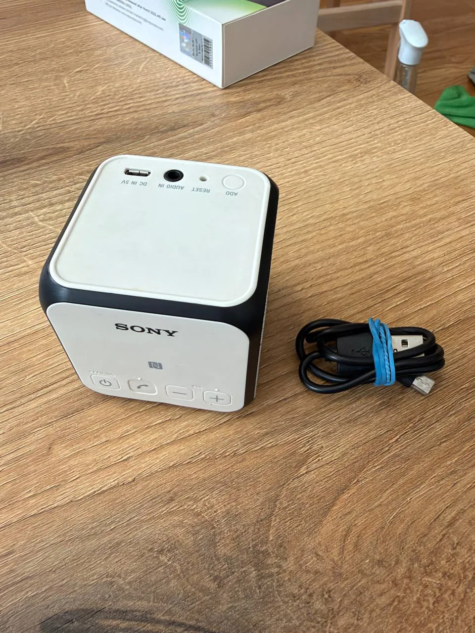Bluetooth-колонка Sony SRS-X11 Нови-Сад 1