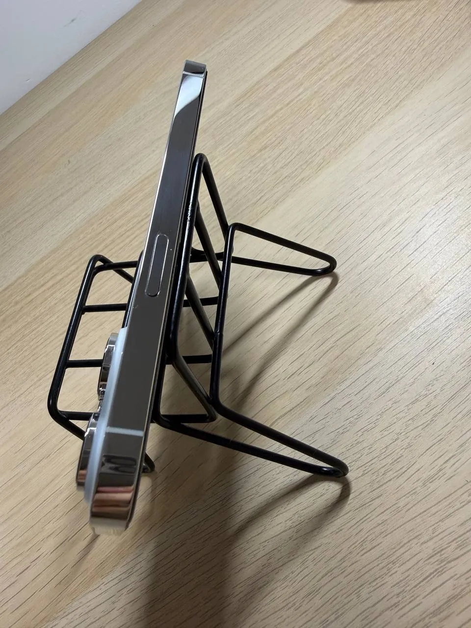 IPhone 14 Pro 256 ГБ Silver, Белград 3