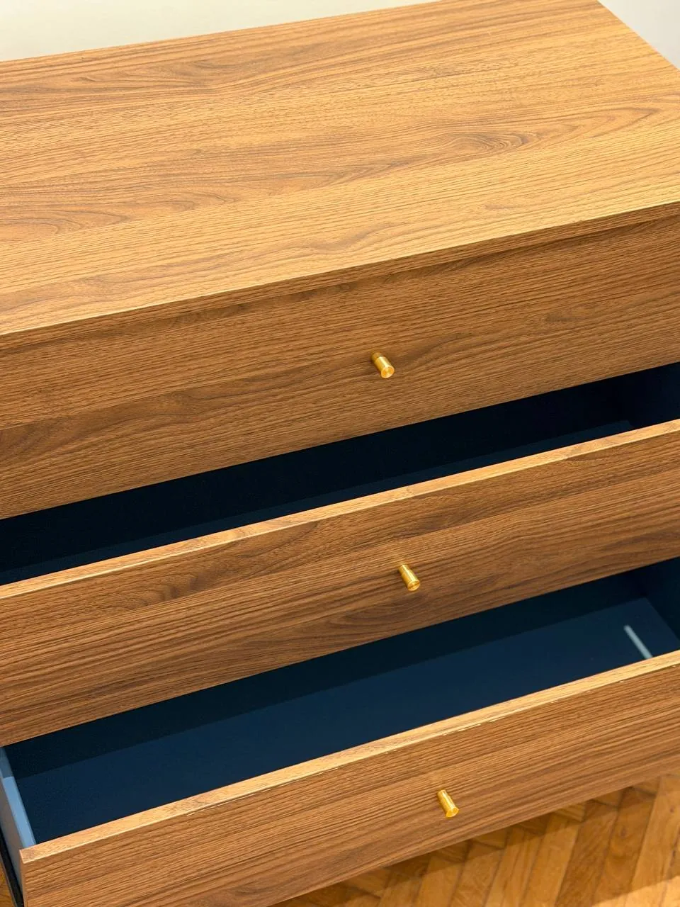 Комод IKEA Radmansoe орех Врачар 2