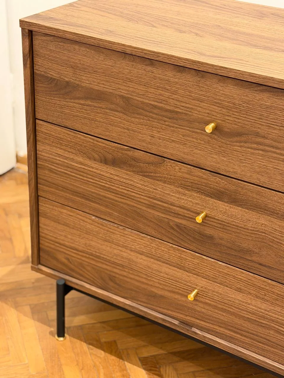 Комод IKEA Radmansoe орех Врачар 3