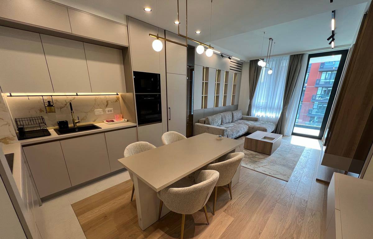 BW Eterna трешка 73м2 1