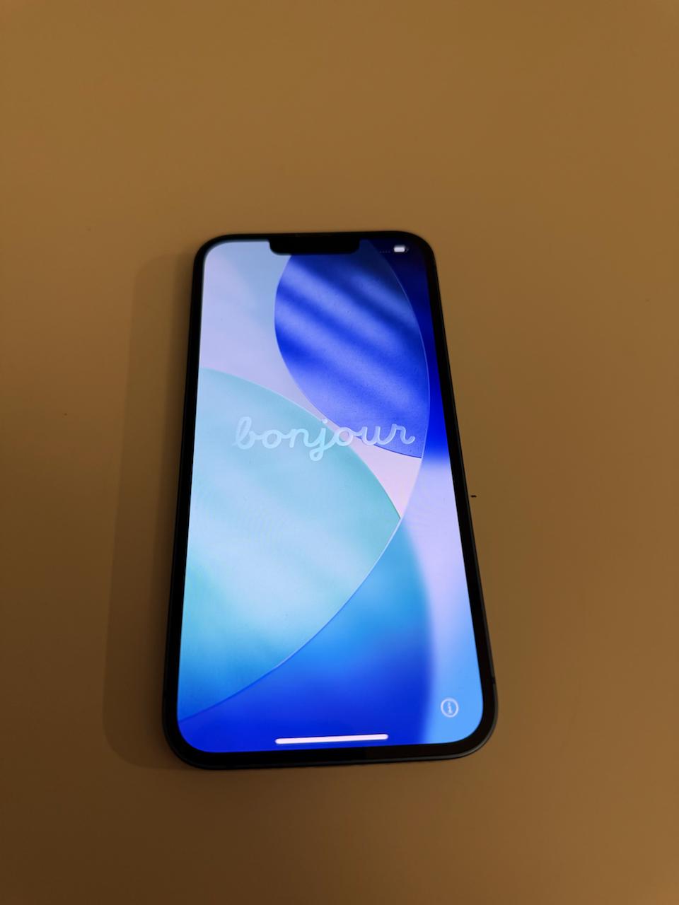 iPhone 13 128GB 1
