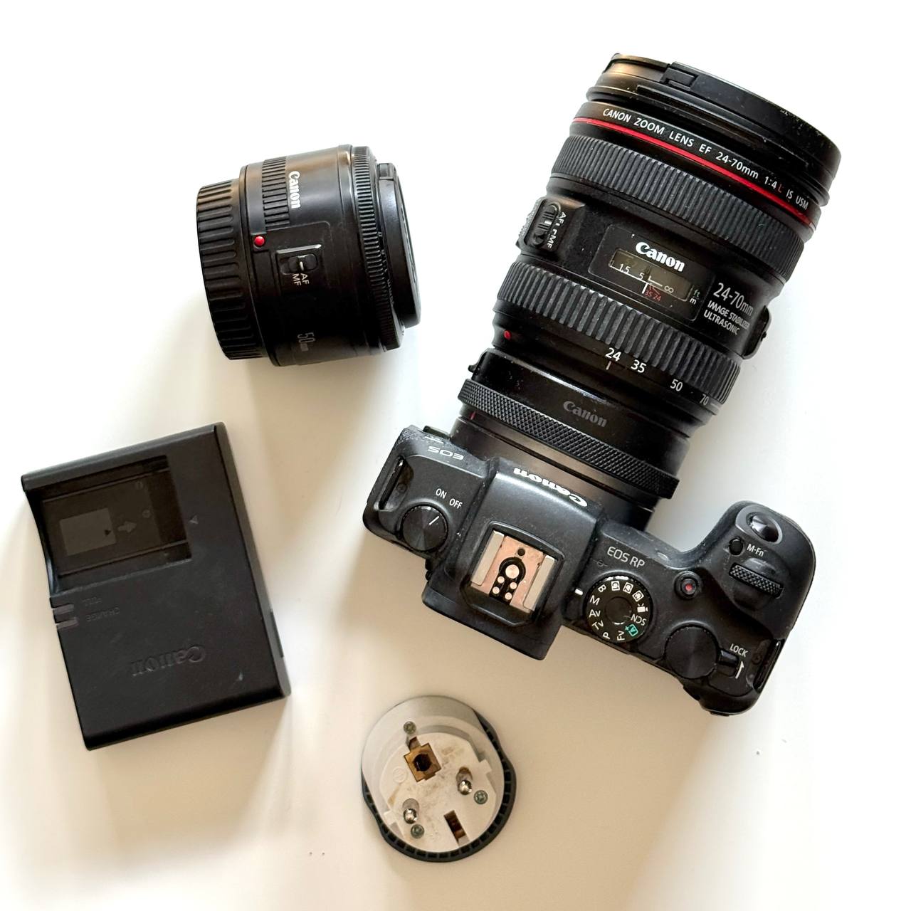 Canon EOS RP с объективами 24-70 и 50mm 1