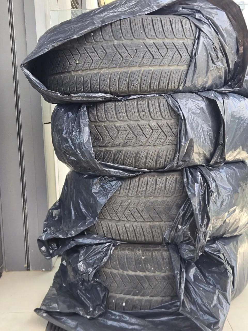 Шины Pirelli Scorpion Winter 235/55 R18 1