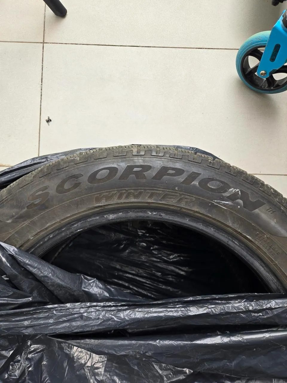Шины Pirelli Scorpion Winter 235/55 R18 2