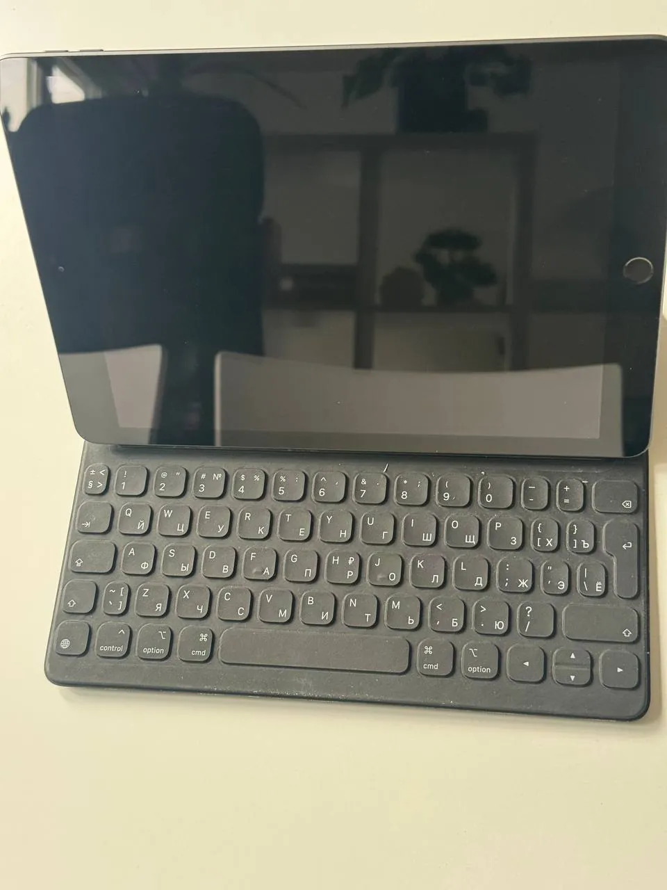 iPad 8 32GB с клавиатурой и Pencil 3