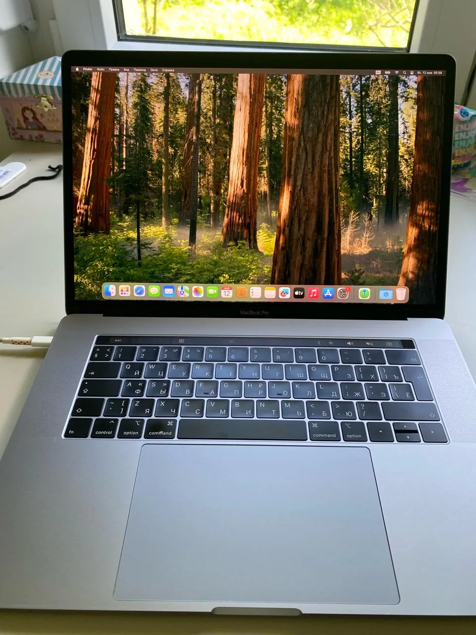 MacBook Pro 15 2018 i7 16GB 512GB 7