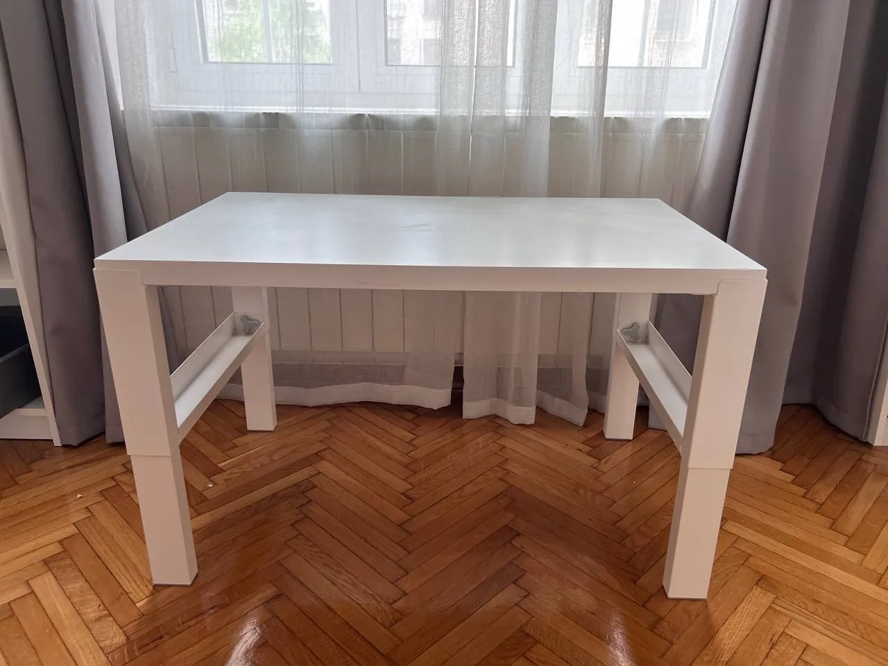Детский растущий стол и стул IKEA 1