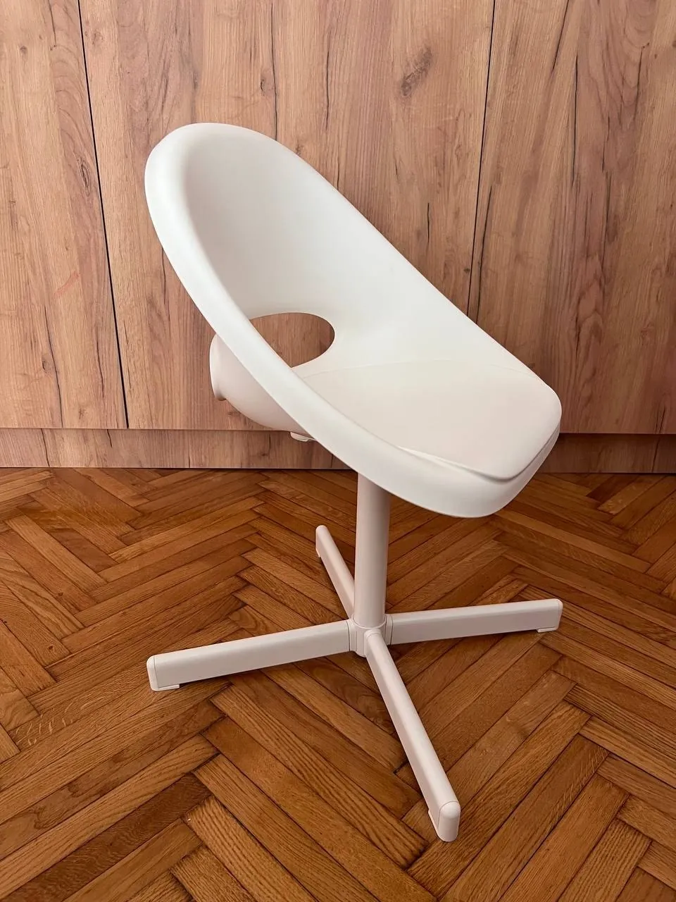 Детский растущий стол и стул IKEA 2