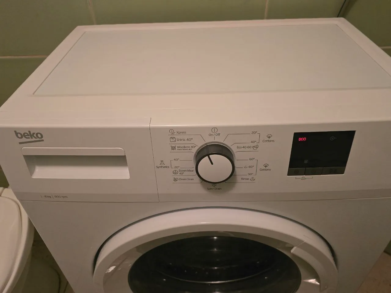 Стиральная машина Beko WUE 6411 XWW 3