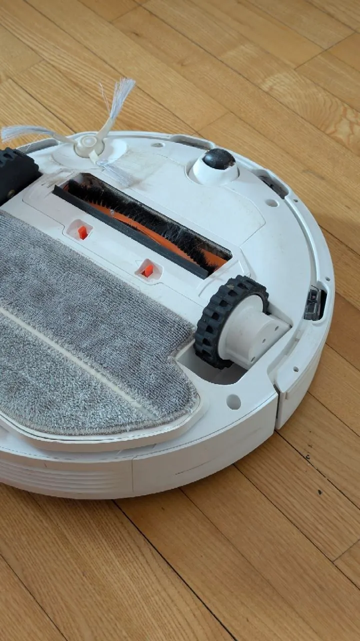 Робот-пылесос Xiaomi Mi Robot Vacuum-Mop P 3