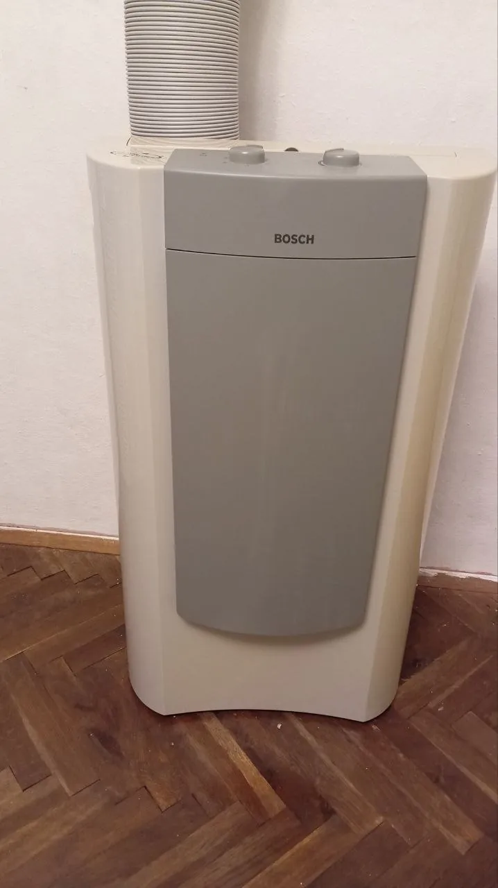Напольный кондиционер Bosch 7