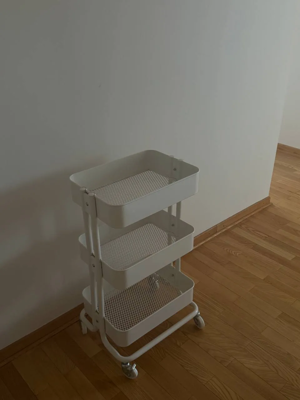 Полка и тележки для хранения IKEA 5