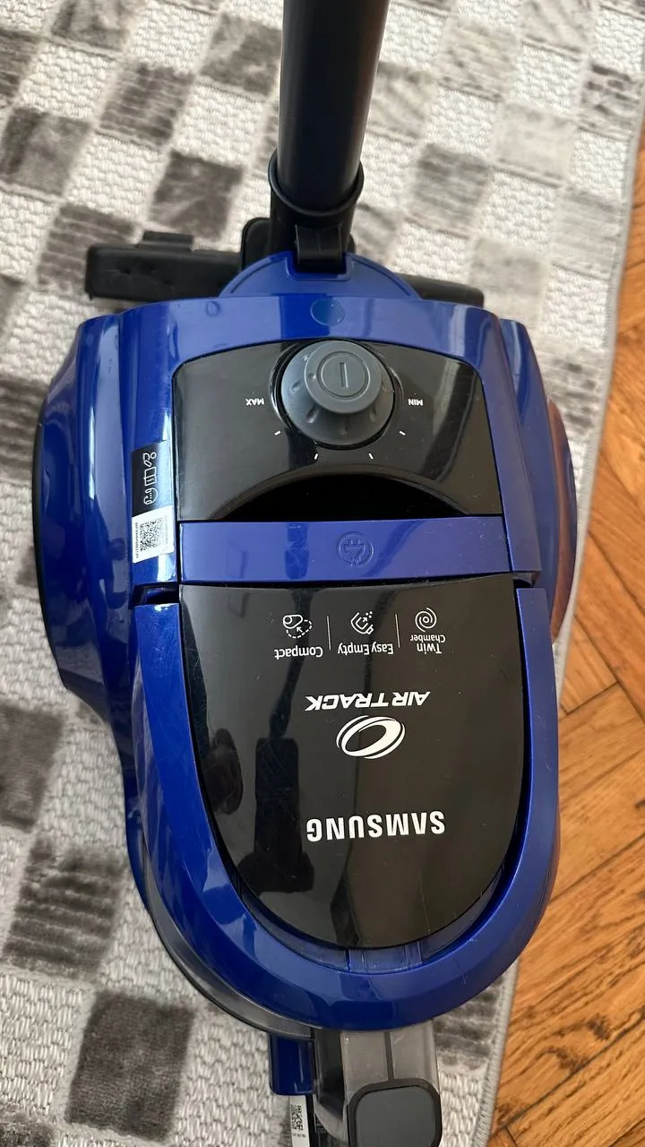 Пылесос SAMSUNG почти новый 3