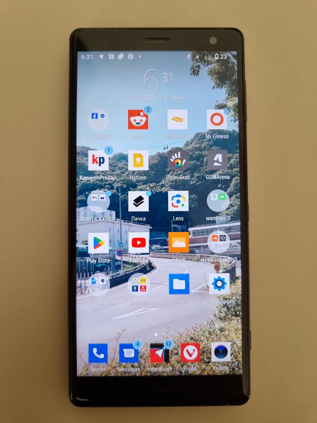 Sony Xperia XZ2 4/64 смартфон 1