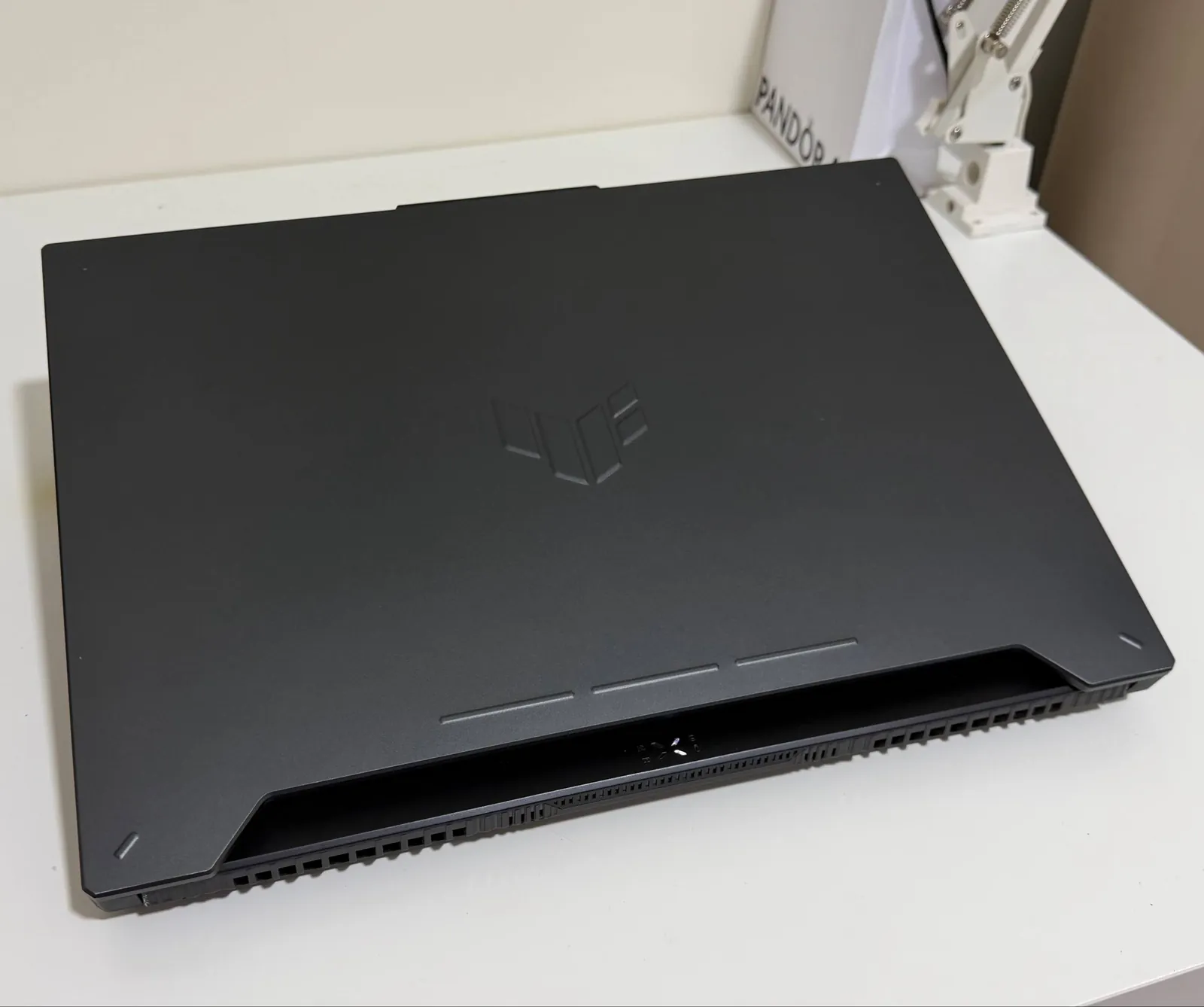 ASUS TUF Gaming A15 Ryzen7 RTX 4050 16GB 4