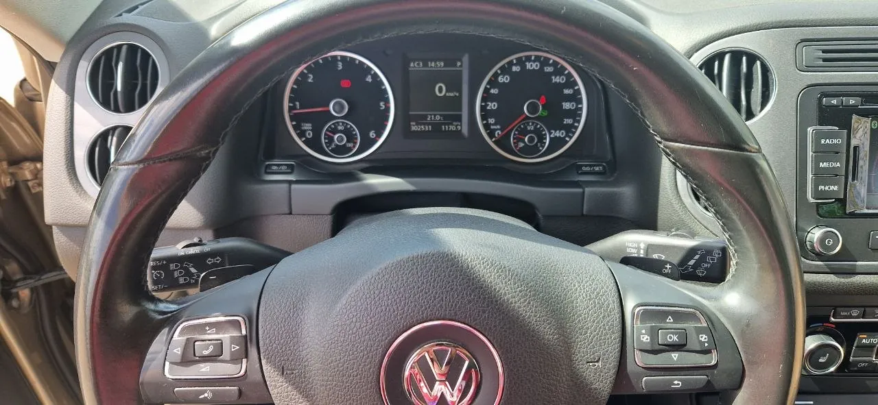 VW Tiguan 2013 2.0TDI DSG 4x4 11200€ 4