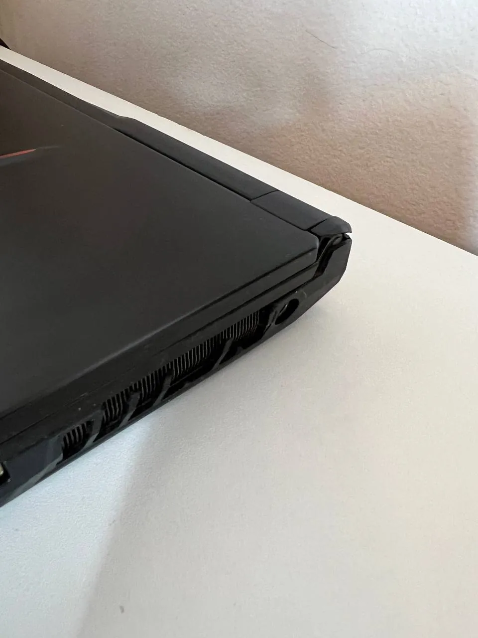 Ноутбук MSI GE75 Raider i7 GTX 1070 32GB 6