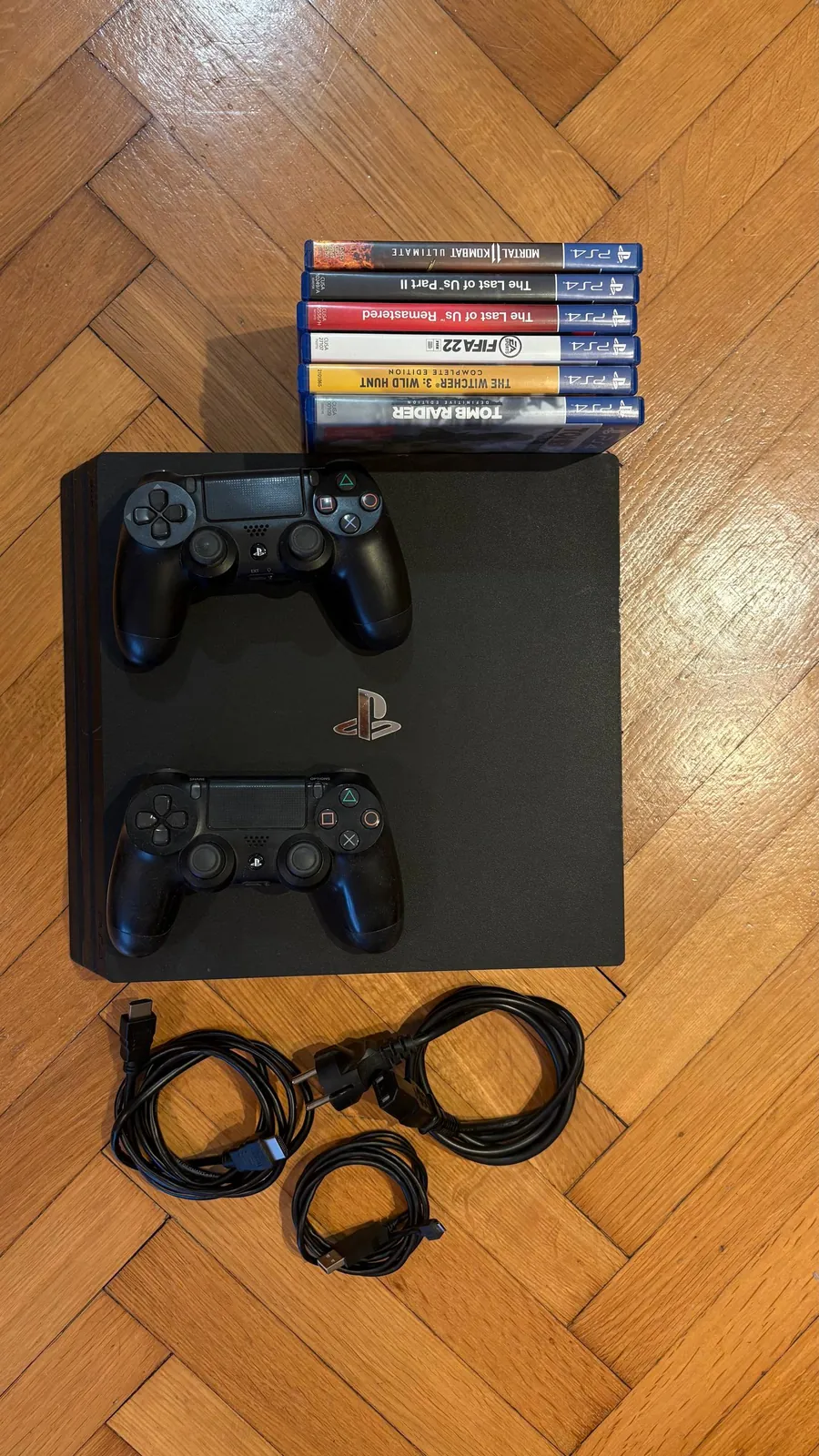 PlayStation 4 с играми и аксессуарами Дорчол 1