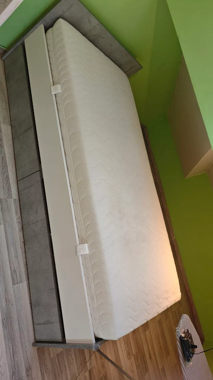 Кровать 90x200 с матрасом Земун 2