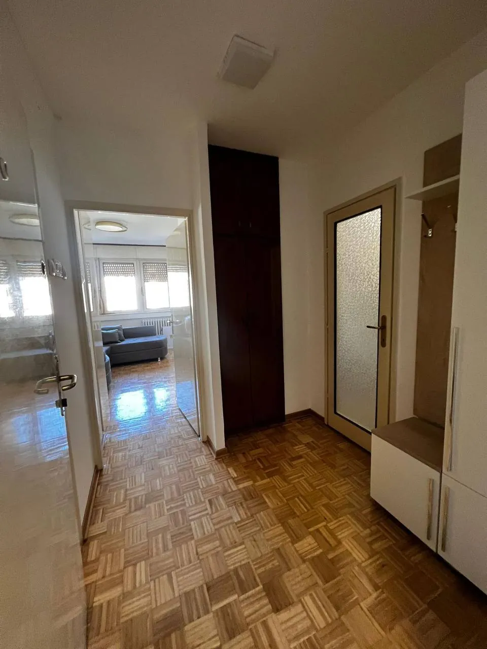 Аренда 2к 41м² Zvezdara Mirijevski venac 470€ 3