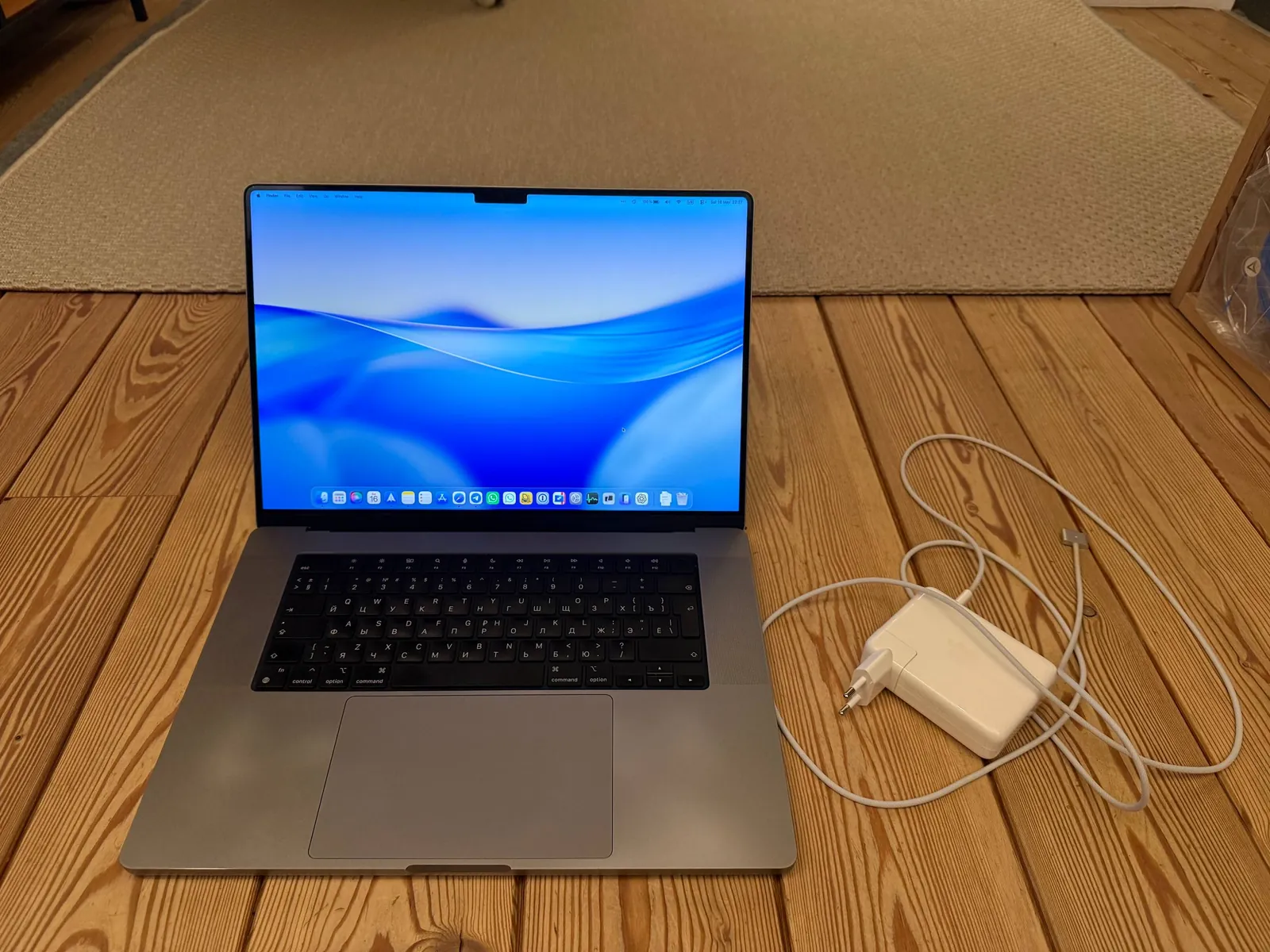 MacBook Pro 16 M1 Pro 32GB 512GB 1
