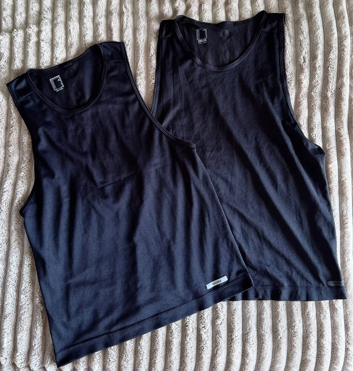 Спортивные майки Decathlon мужские S и M 1