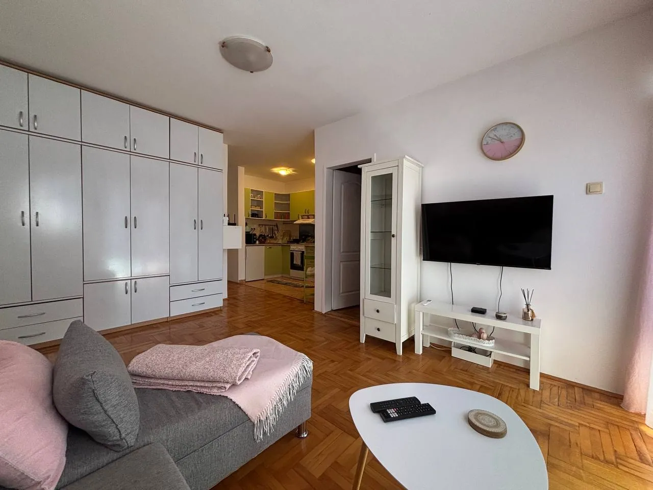 Квартира 1к аренда центр Белград 550 EUR 2