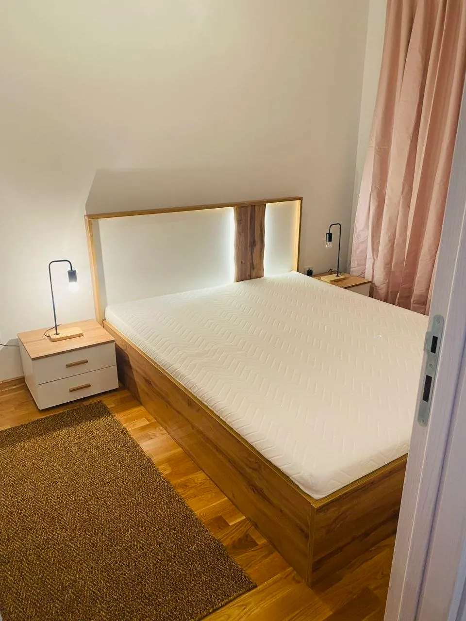 Квартира 2к аренда центр Белград 800 EUR 3